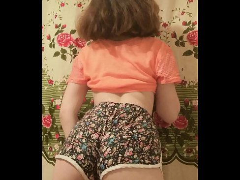 ❤️ सेक्सी तरुण बेब कॅमेऱ्यात तिची चड्डी काढत आहे ️❌ आमच्याकडे ❤